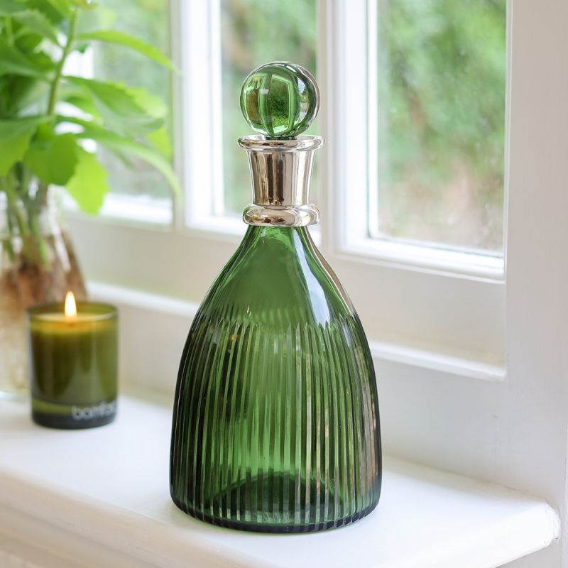 Emerald Glass Port Decanter with Stopper